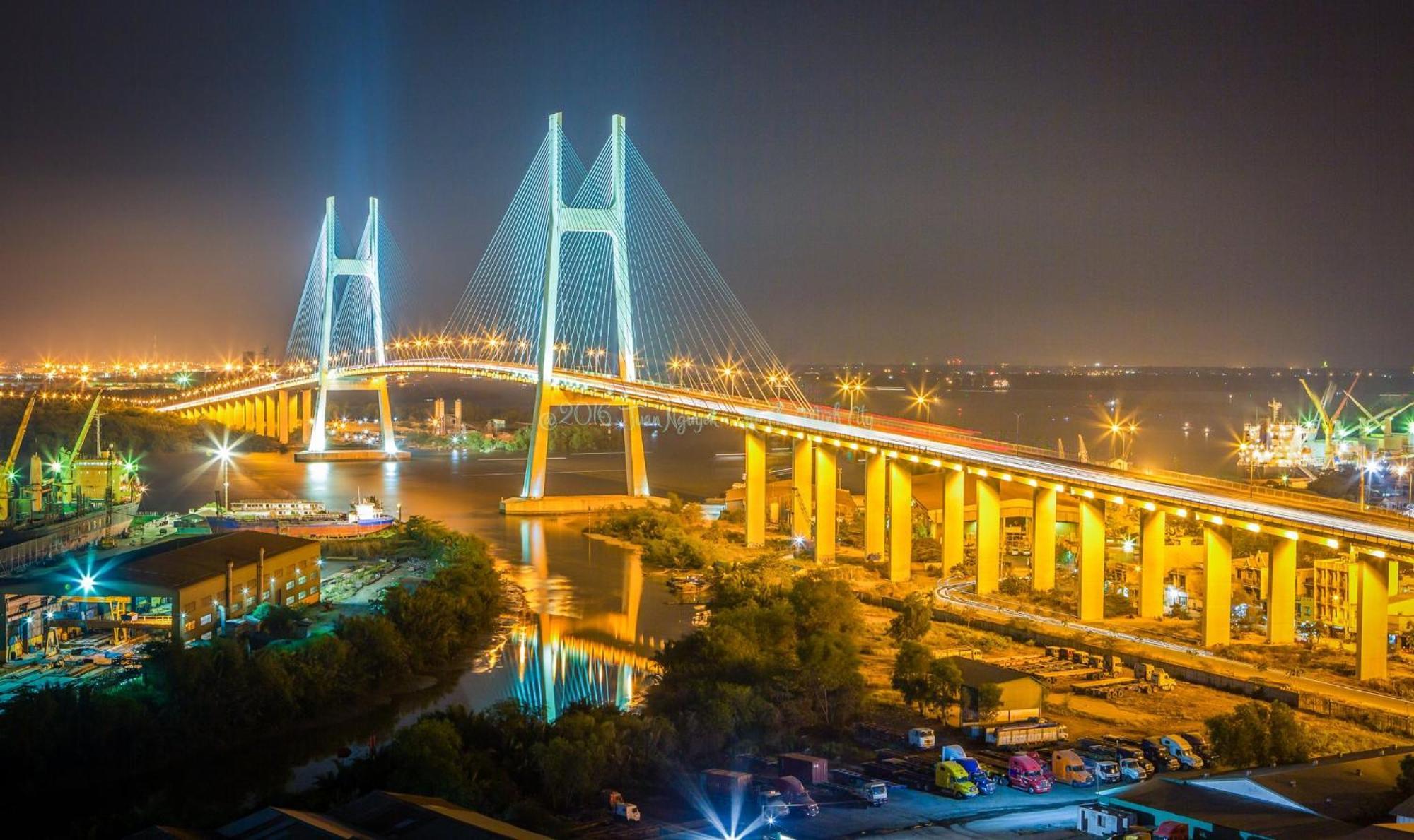 Khach San Ngu Long Hai Віньлонґ Екстер'єр фото